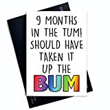 congratulazioni Funny Rude naughty gravidanza gravidanza Baby Bump New born Knocked Up Simpatie 9 mesi in Tum Up The Bum Friend ...