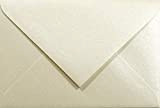 Netuno 25 mini buste da lettere perlate crema formato C7 80x120mm 120g Majestic Candelight Cream buste lettere perlescenti piccole per ...